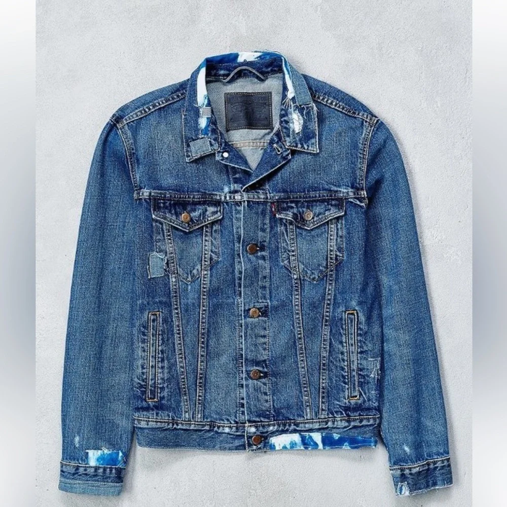 Levi's Shibori Repaired Denim Trucker Mens size Large Tie-Dyed, Distressed